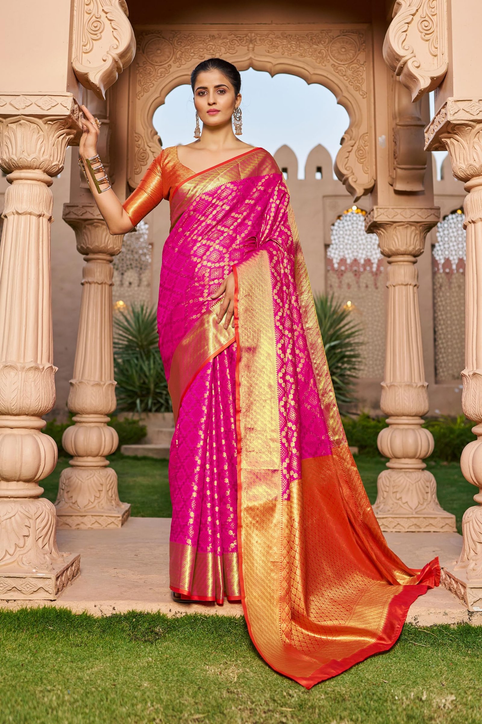 Women's Patola Silk Saree With Unstitched Boluse Piece (RANI) - Image 3