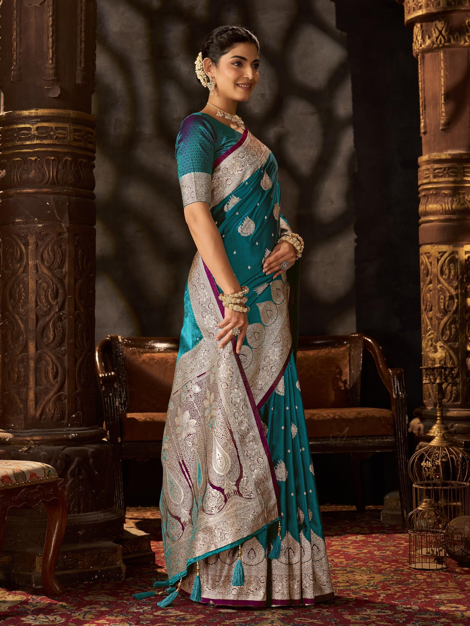 Women's Zari Titan Satin Banarasi Silk Saree For Wedding With Gold Zari Woven With Unstitched Blouse Piece - Image 4