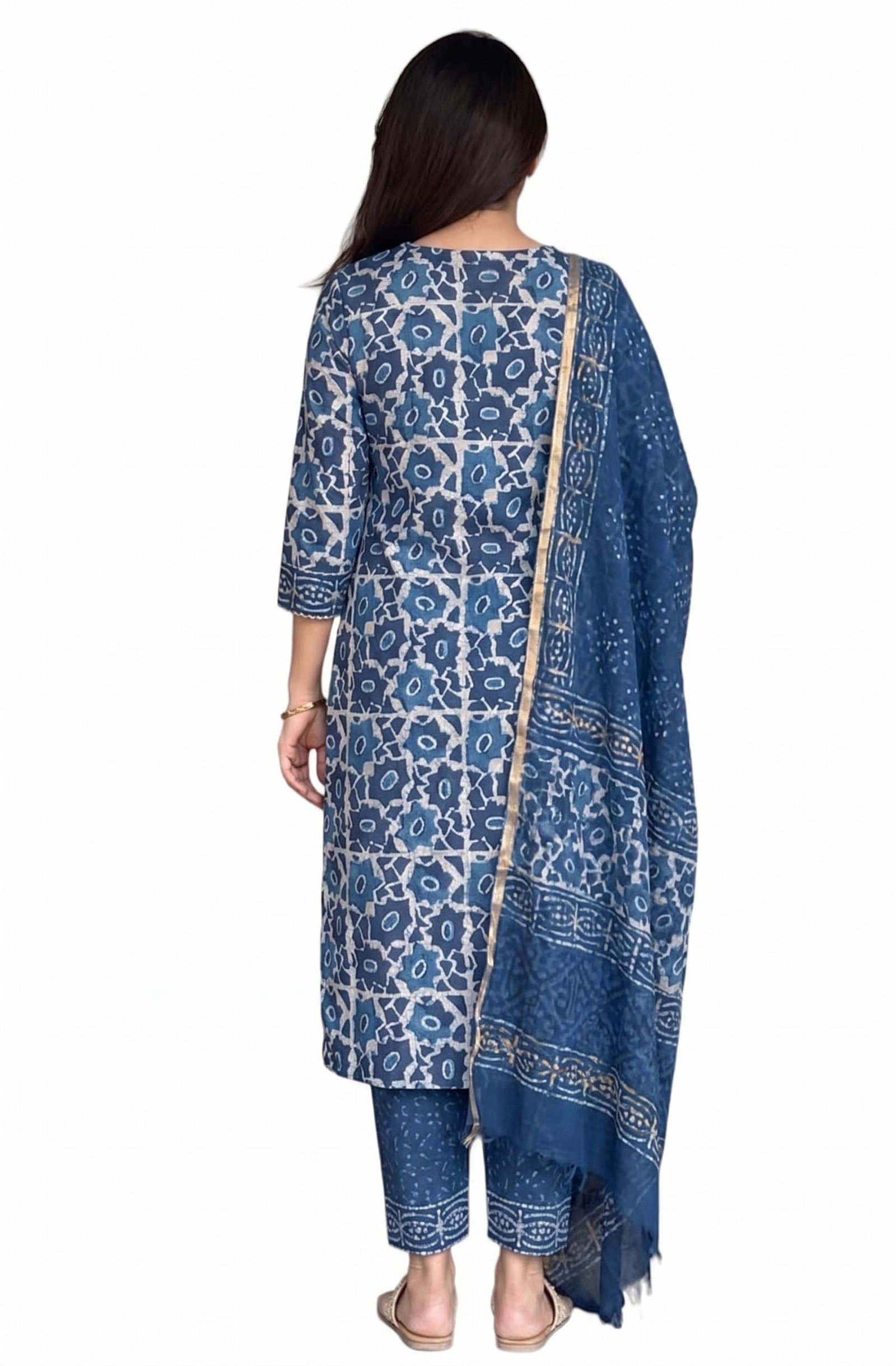 Women's Printed Straight Kurta and Pant with Dupatta Set - Image 4